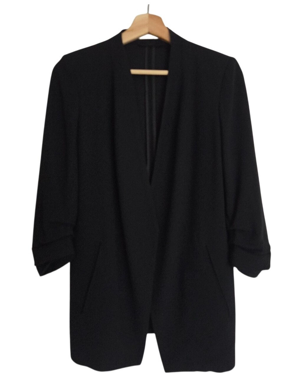 Aritzia Babaton Black Power Hip Blazer Size 4